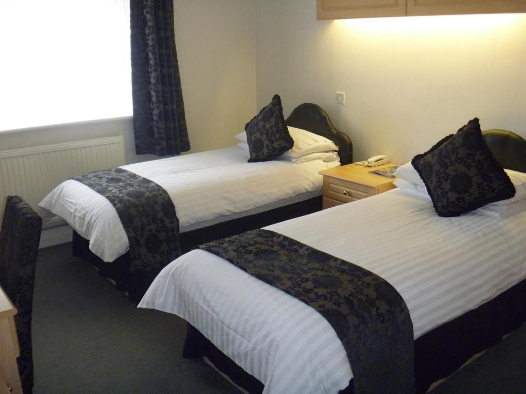 Deanwater Hotel Уилмслоу Номер фото